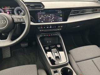 Audi A3 Sportback S line – image 7 of 16