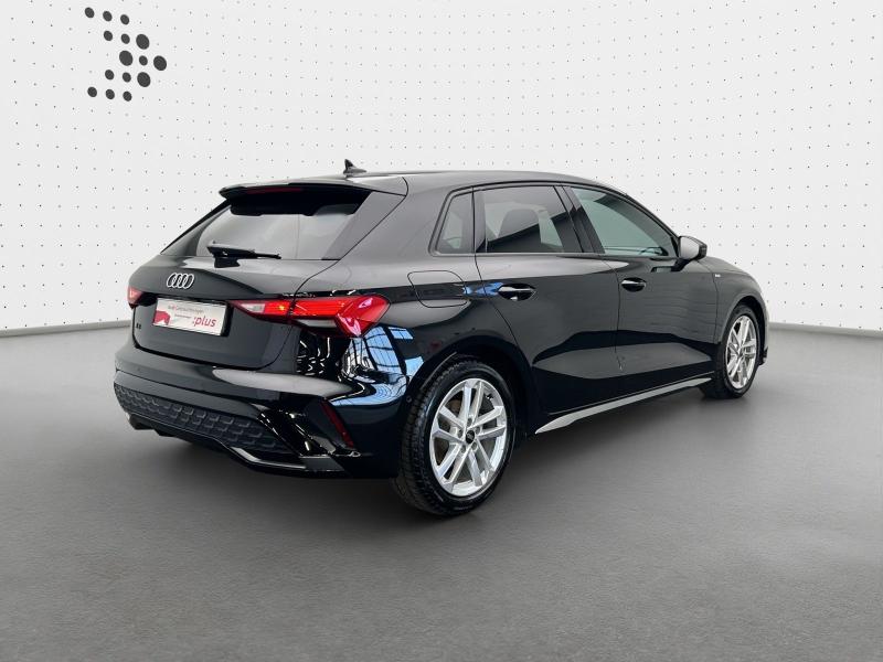 Audi A3 Sportback S line – image 2 of 16
