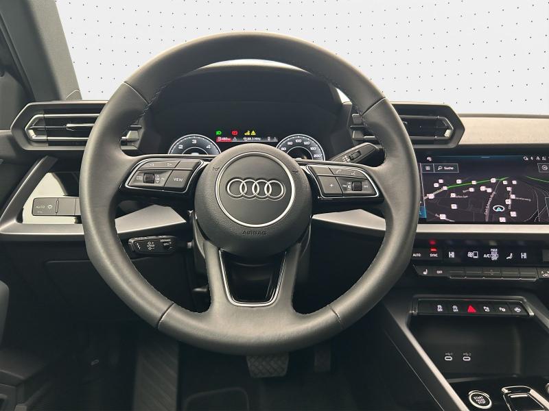 Audi A3 Sportback S line – image 8 of 16