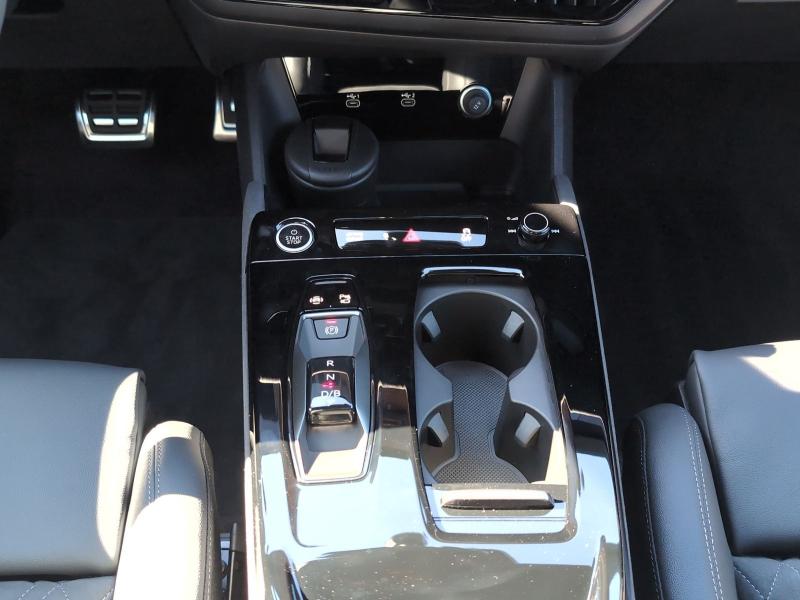 Audi Q6 e-tron Performance – image 7 of 24