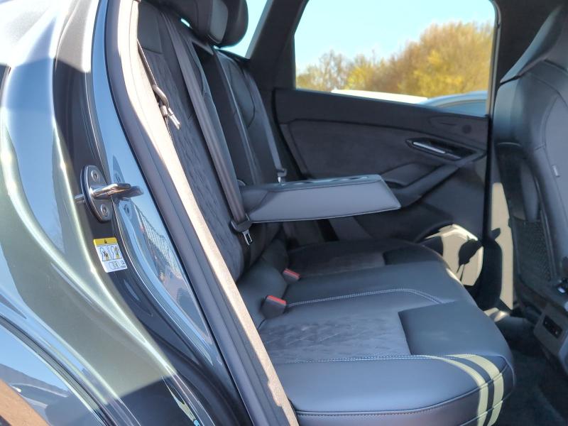 Audi Q6 e-tron Performance – image 16 of 24