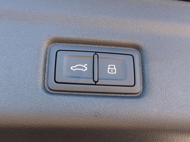 Audi Q6 e-tron Performance – image 19 of 24