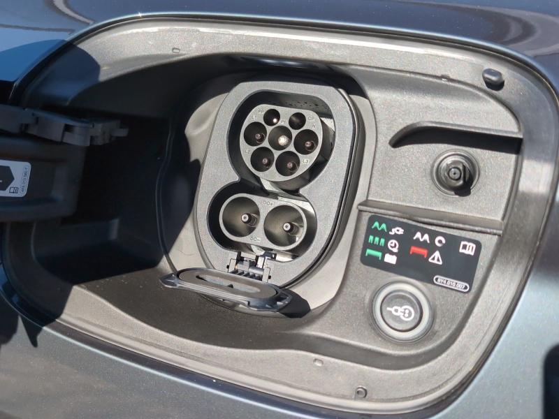 Audi Q6 e-tron Performance – image 21 of 24