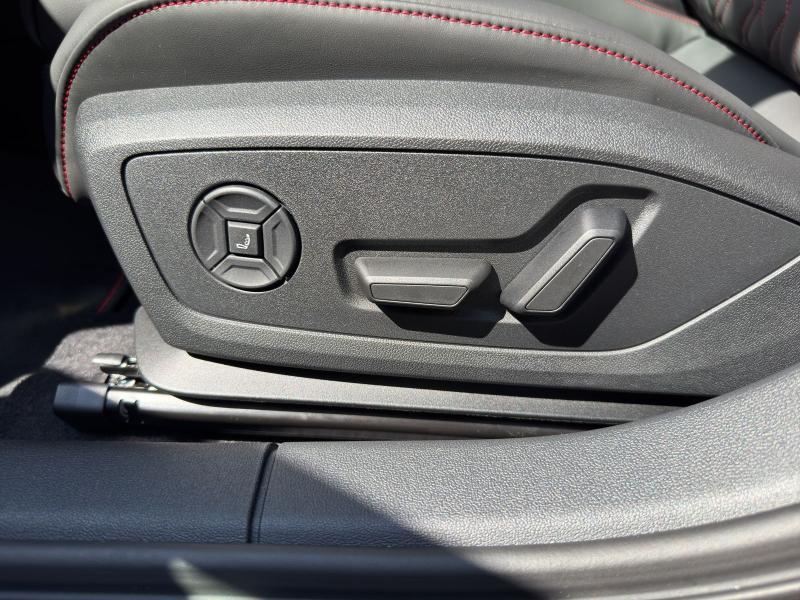 Audi S3 Sportback – image 19 of 22