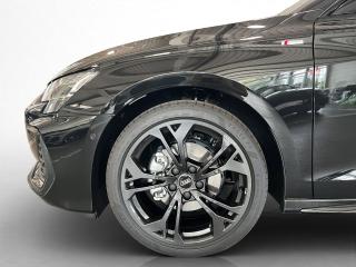 Audi A3 Sportback S line – image 11 of 14