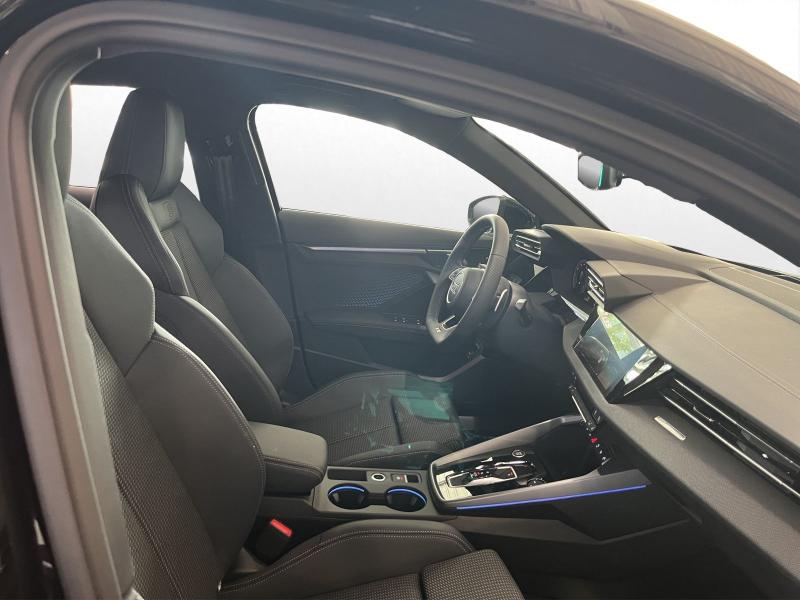 Audi A3 Sportback S line – image 4 of 14