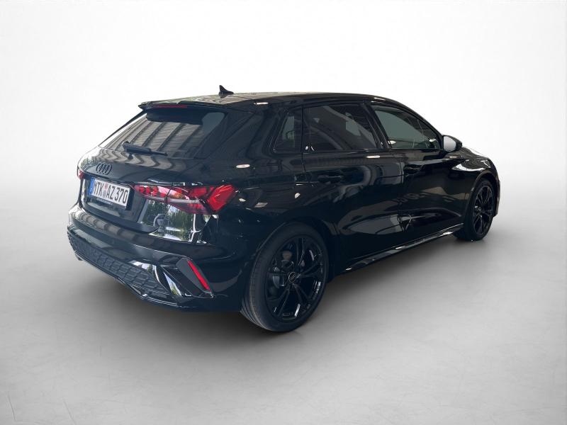 Audi A3 Sportback S line – image 14 of 14