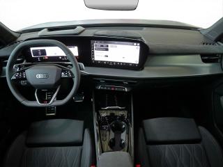 Audi Q3 S line – image 5 of 23