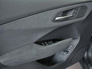Audi Q3 S line – image 20 of 23