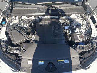 Audi Q5 Sportback S line – image 16 of 18