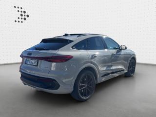 Audi Q5 Sportback S line – image 17 of 18