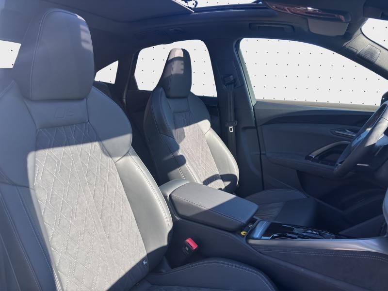 Audi Q5 Sportback S line – image 4 of 18