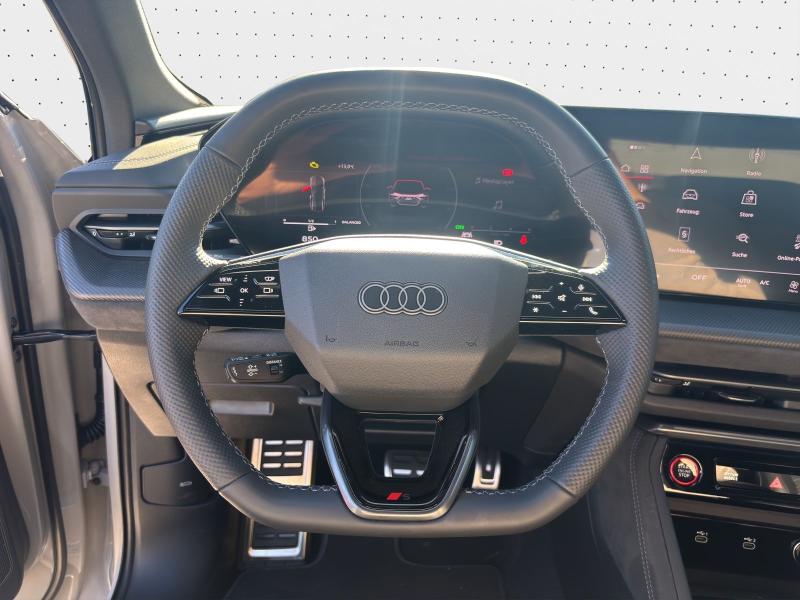 Audi Q5 Sportback S line – image 8 of 18