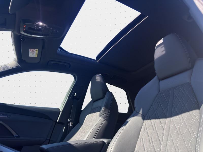 Audi Q5 Sportback S line – image 10 of 18