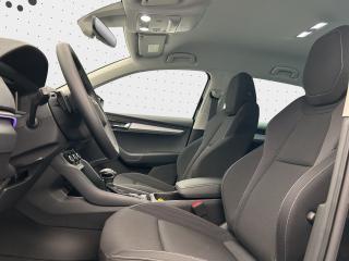 Škoda Karoq Selection – image 10 of 16