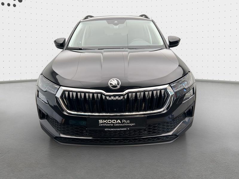 Škoda Karoq Selection – image 12 of 16