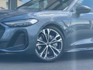 Audi A5 Avant S line – image 7 of 17