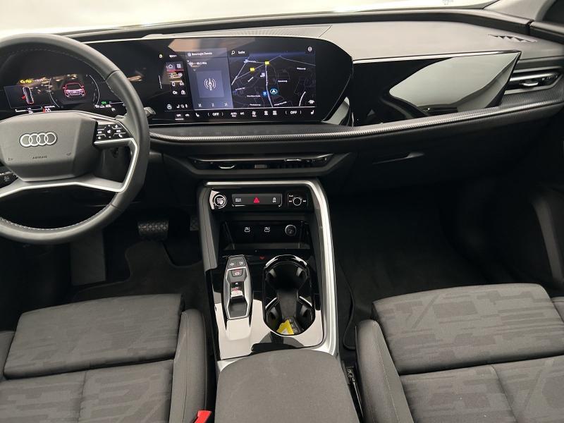 Audi Q5 – image 7 of 18