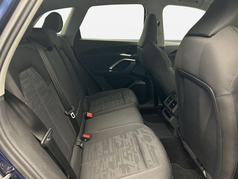 Audi Q5 – image 16 of 18