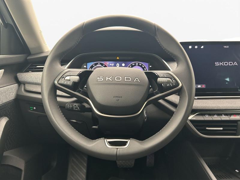 Škoda Octavia Selection – image 8 of 16