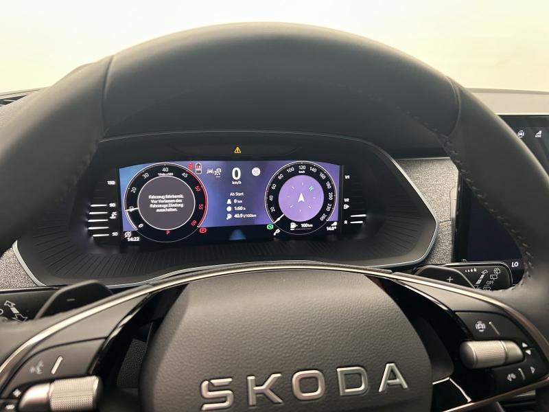 Škoda Octavia Selection – image 9 of 16