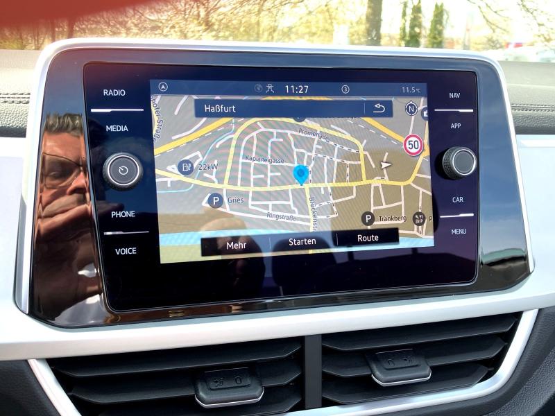 Volkswagen T-Roc Cabriolet Style – Bild 17 von 24