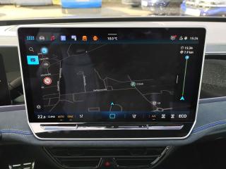 Volkswagen Passat Variant R-Line – image 6 of 24