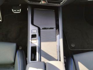 Volkswagen Passat Variant R-Line – image 7 of 24