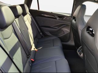 Volkswagen Passat Variant R-Line – image 16 of 24