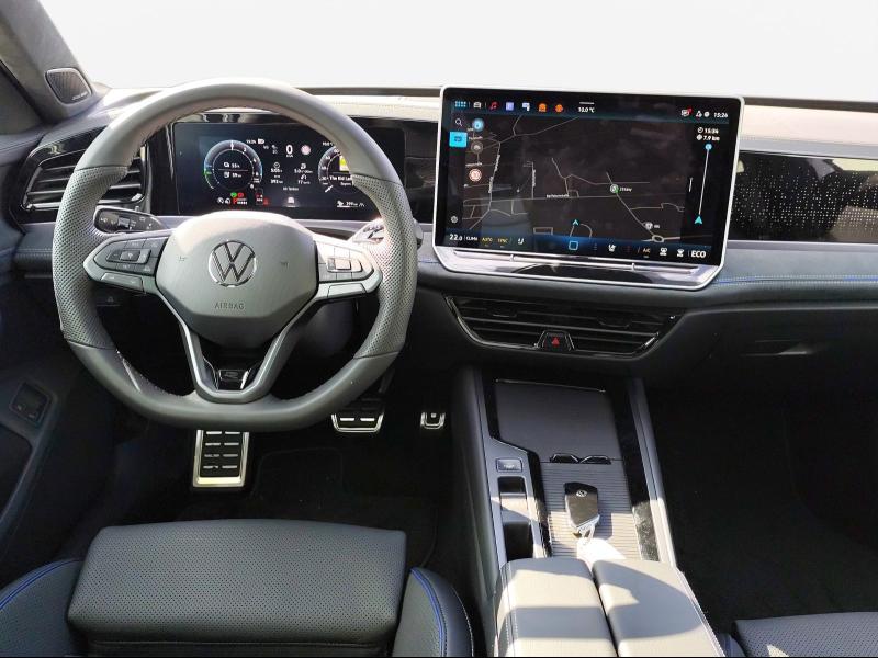 Volkswagen Passat Variant R-Line – image 5 of 24