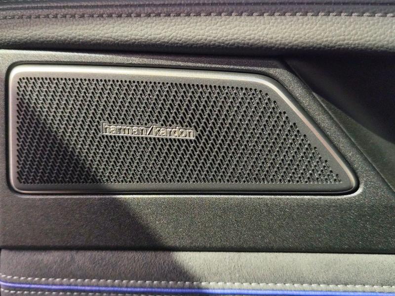 Volkswagen Passat Variant R-Line – image 24 of 24