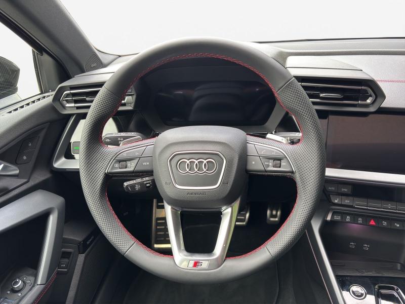 Audi A3 Sportback S line – image 8 of 22