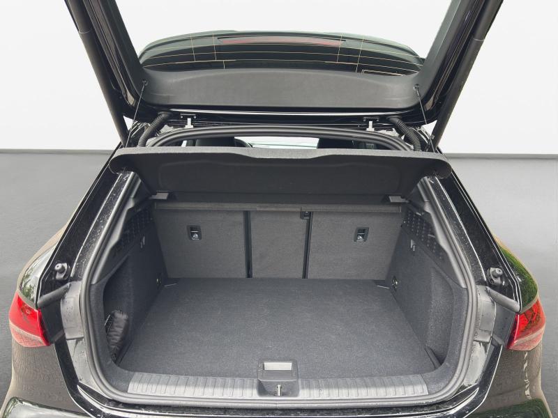 Audi A3 Sportback S line – image 11 of 22