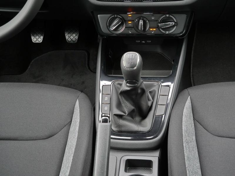 Škoda Fabia Essence – Bild 7 von 23