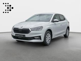 Škoda Fabia Essence – image 1 of 24