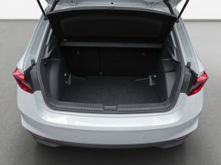Škoda Fabia Essence – image 11 of 24