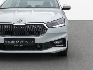 Škoda Fabia Essence – image 12 of 24