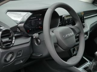Škoda Fabia Essence – image 19 of 24