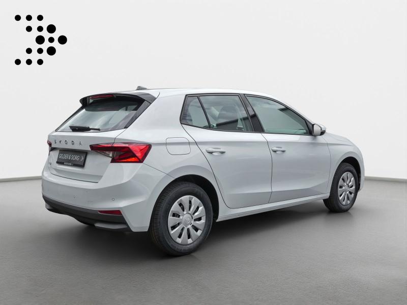Škoda Fabia Essence – image 18 of 24