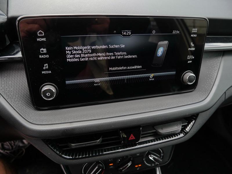 Škoda Fabia Essence – image 20 of 24