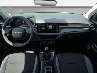 Škoda Fabia Essence – image 5 of 24