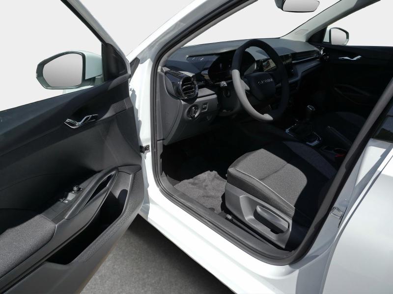 Škoda Fabia Essence – image 14 of 24