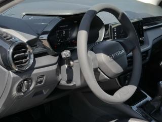 Škoda Fabia Essence – image 17 of 22
