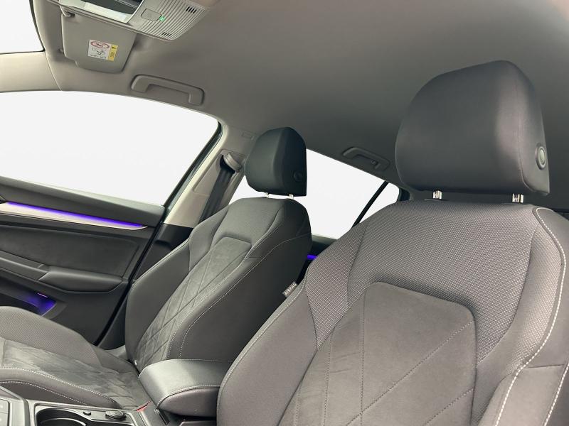 Volkswagen Golf Variant LIFE – image 10 of 17