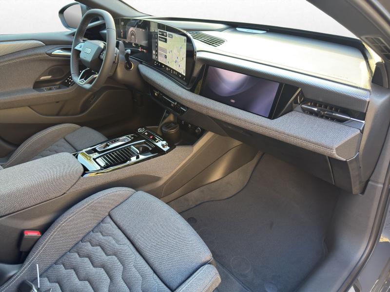 Audi A6 Avant e-tron S line – image 4 of 21