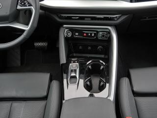 Audi Q5 Edition – image 7 of 24