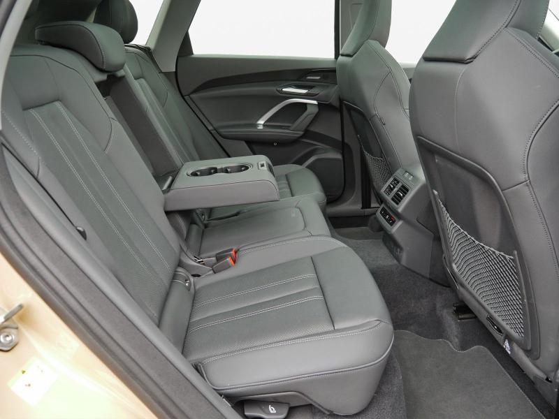 Audi Q5 Edition – image 15 of 24