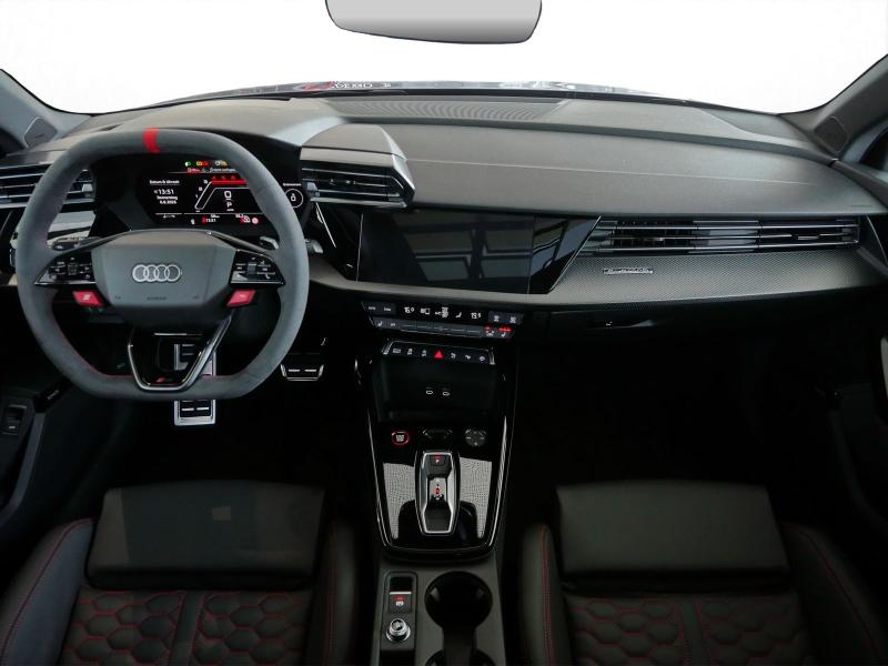 Audi RS 3 Sportback S line – image 5 of 24