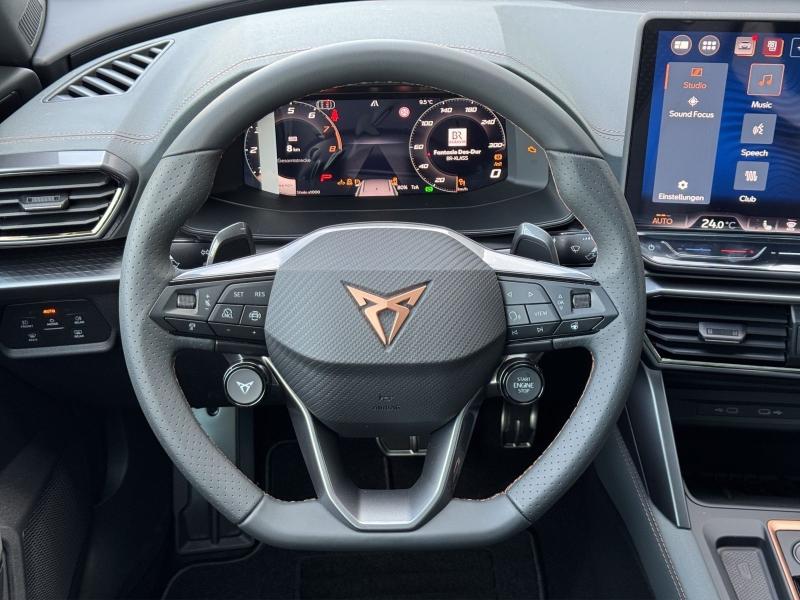 Cupra Formentor – image 8 of 20