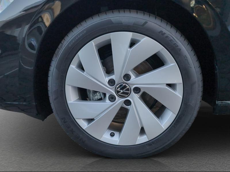 Volkswagen Golf Goal – image 12 of 22